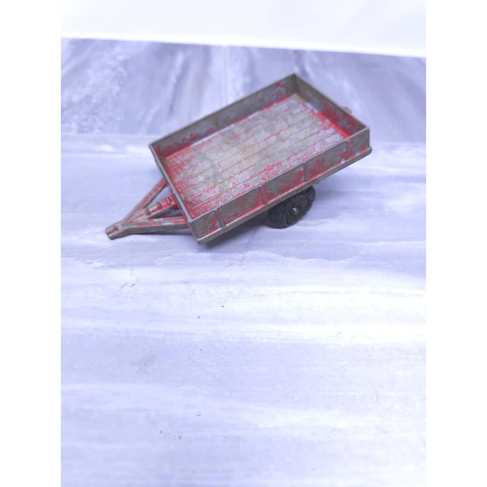 Vintage Hubley‎ Kiddie Toy No. 5 Farm Trailer Metal Diecast 5-1/2" Red